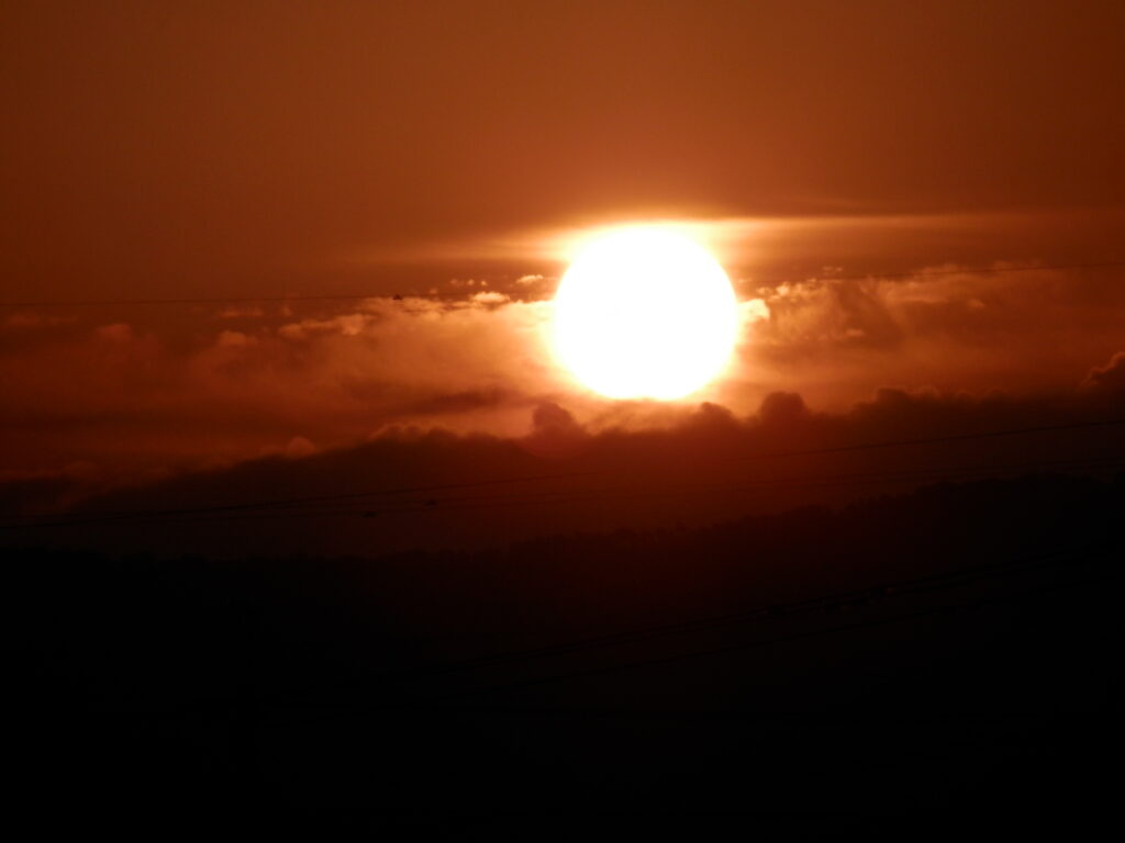 朝日　2020年10月20日撮影