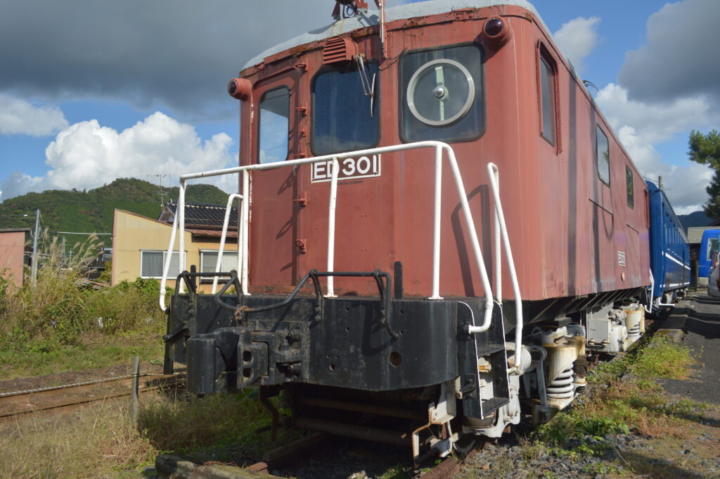 若桜鉄道　隼駅　2021年10月26日撮影