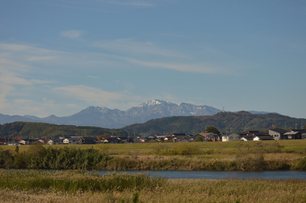 大山　2021年11月29日撮影