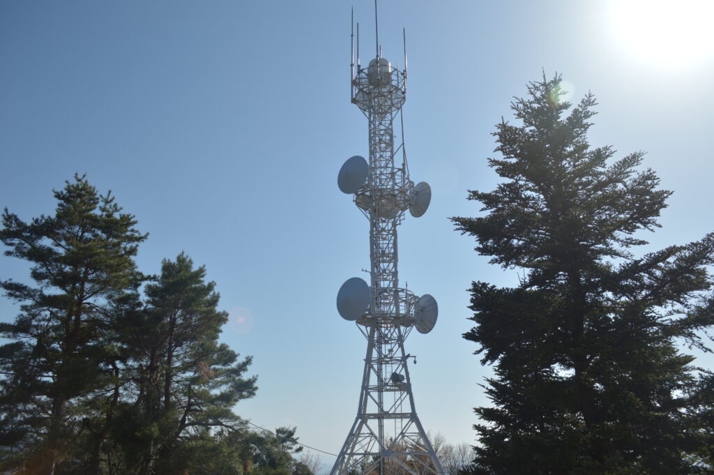 電波塔　2021年4月19日撮影